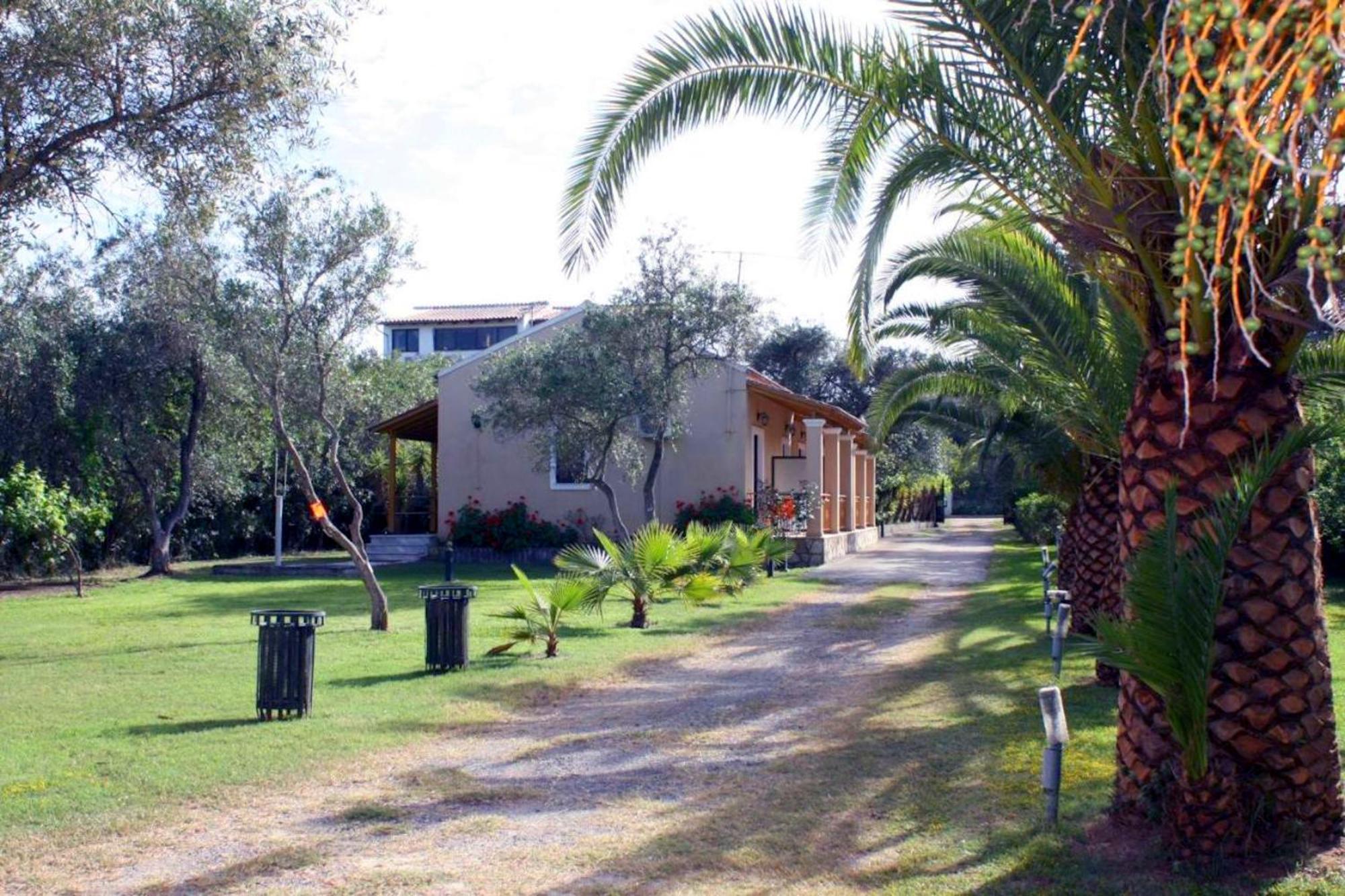 Irini Apartments And Studios Kávos Zewnętrze zdjęcie