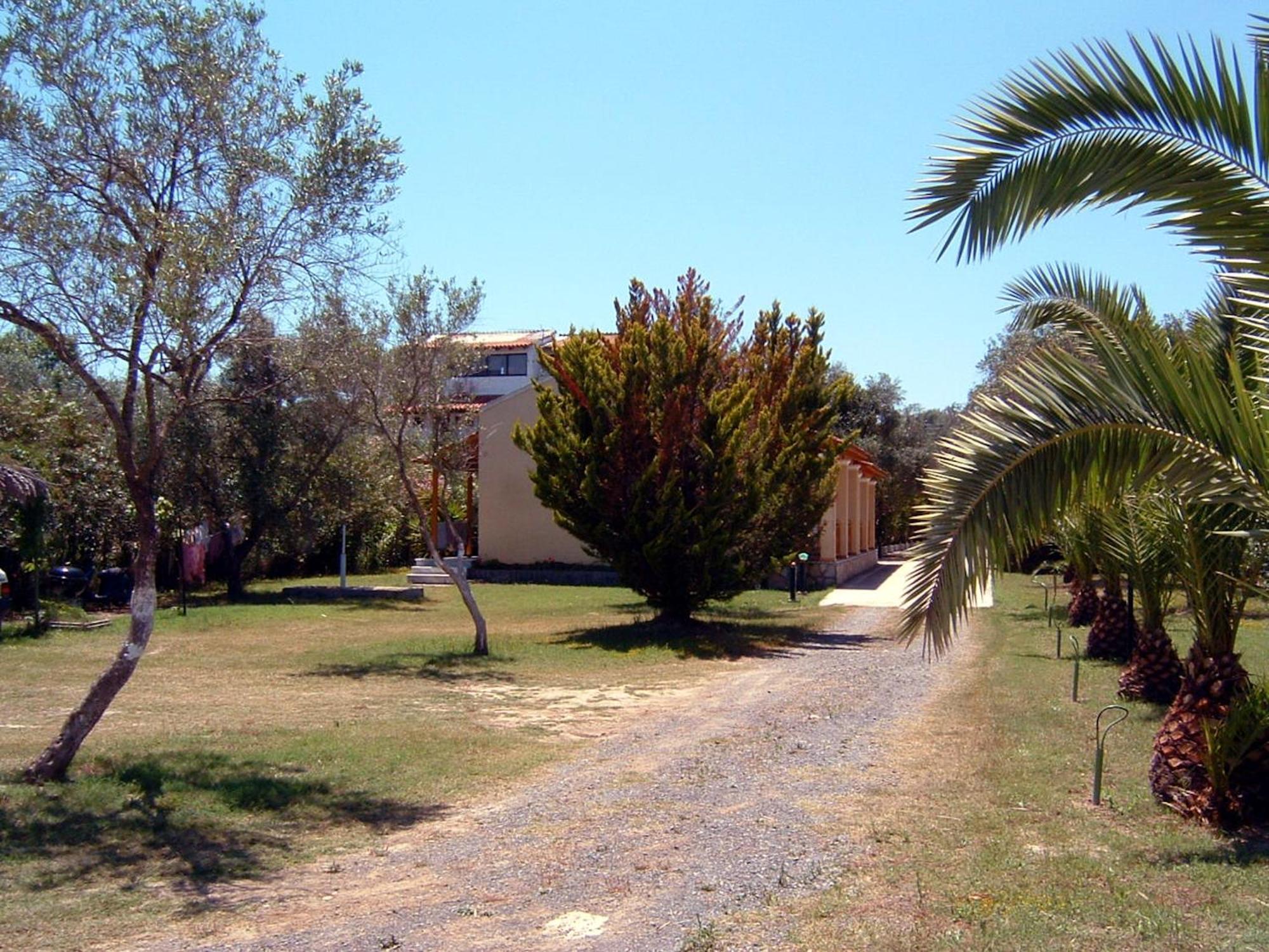 Irini Apartments And Studios Kávos Zewnętrze zdjęcie