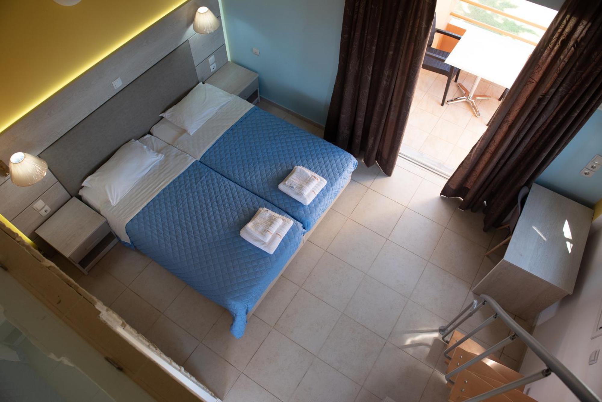 Irini Apartments And Studios Kávos Zewnętrze zdjęcie